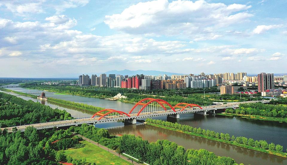 临汾,高科技产品的璀璨明珠,重塑未来生活体验之城